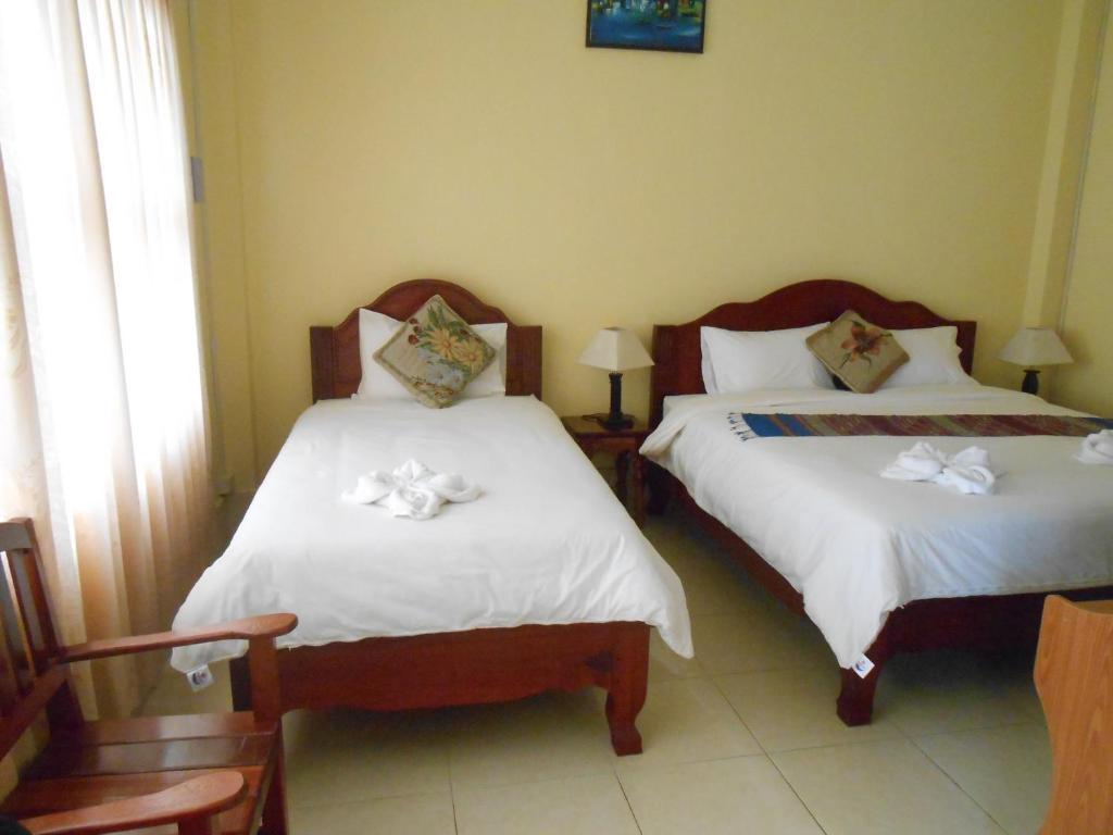 Khampaseuth Hotel Vang Vieng Exterior photo